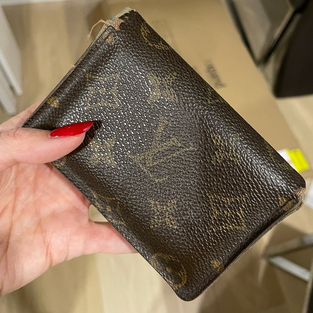 Authentic used Louis Vuitton monogram card holder wallet